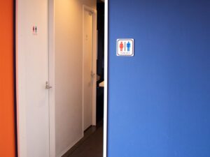 HOOP7堺店化粧室